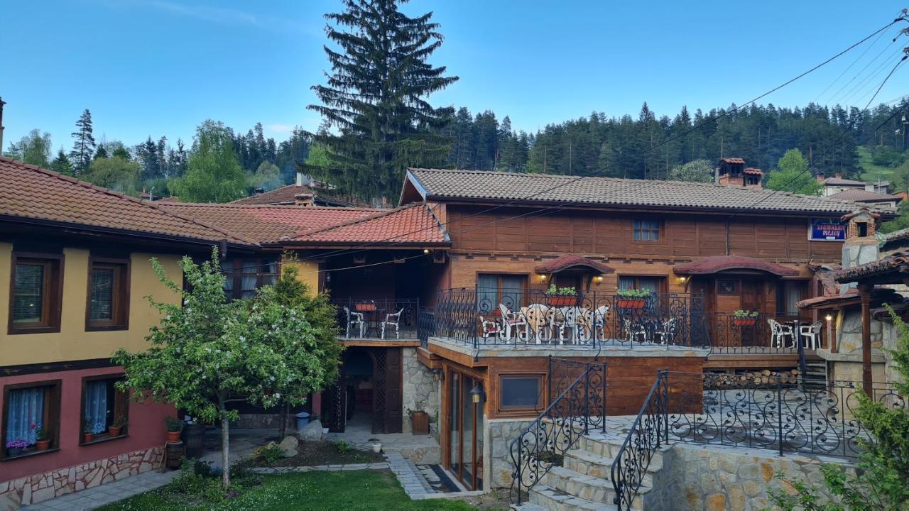 Guest House Zlatniyat Telets Koprivsjtitsa Exteriör bild